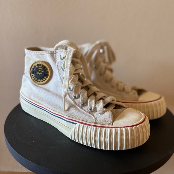 Pf flyers cream Clearance